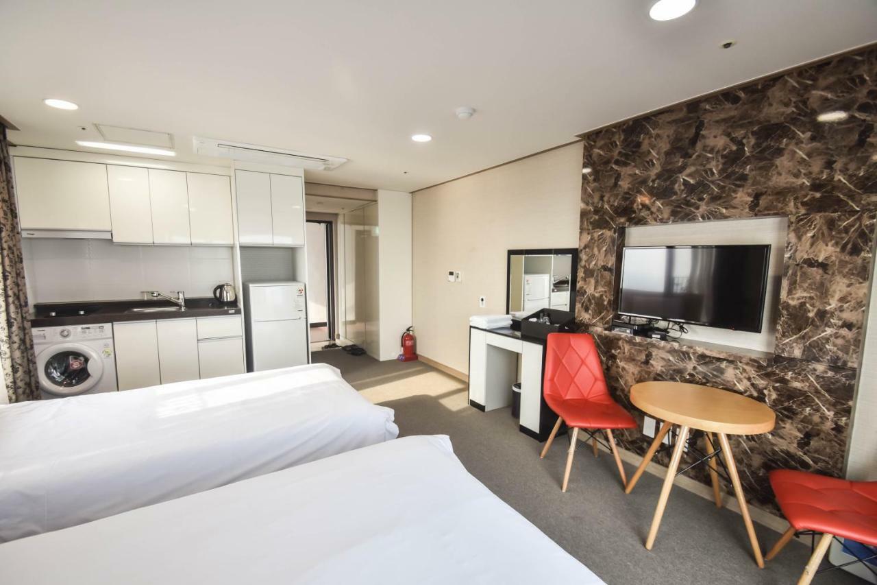 Dream Jeju Hotel مدينة سيوجويبو المظهر الخارجي الصورة